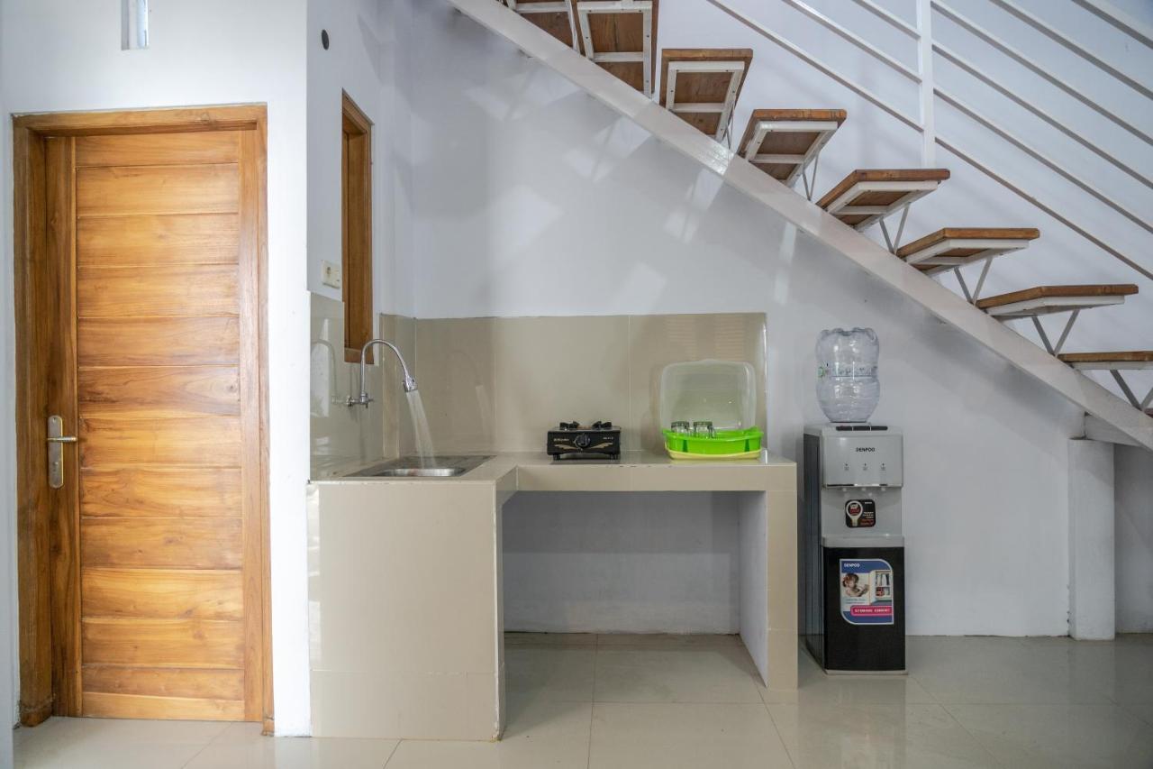 Azalia Homestay 日惹 外观 照片